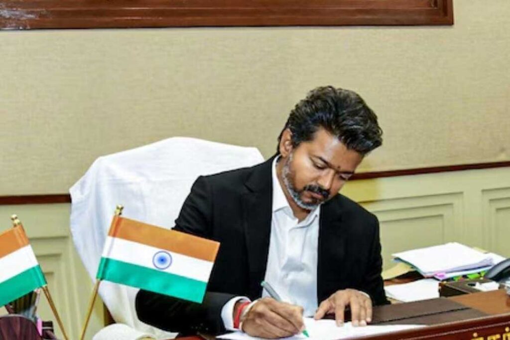 तमिलनाडु के मुख्यमंत्री विजय ने बढ़ाई सलाहकार टीम